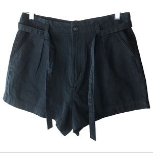 Celebrity Pink women’s junior size 9/29 cotton/rayon black high rise shorts